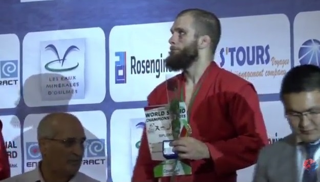 Веселин Иванов стана световен шампион по бойно самбо
