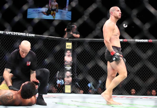 Gohkan Saki с уникален дебют в UFC! Нокаутира Henrique da Silva! (ВИДЕО)