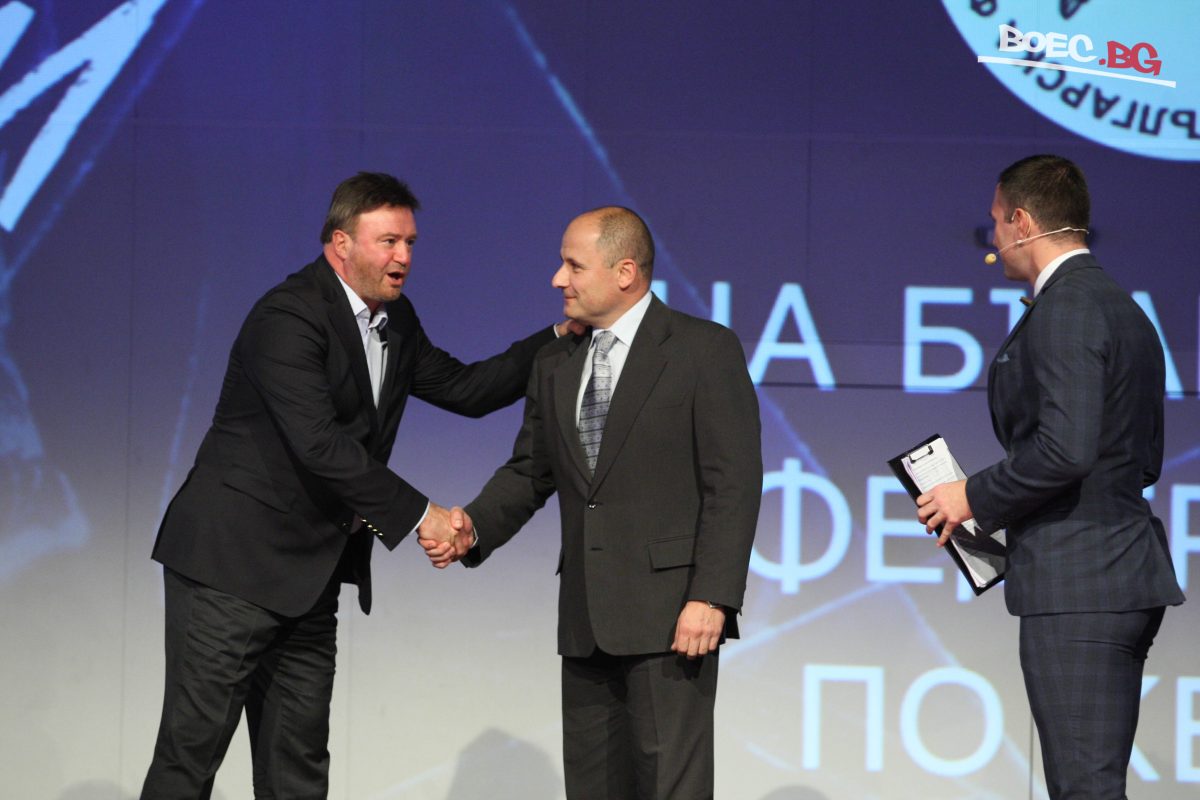 Наградиха Българската федерация по кендо на церемонията „Златен пояс“ (СНИМКИ)