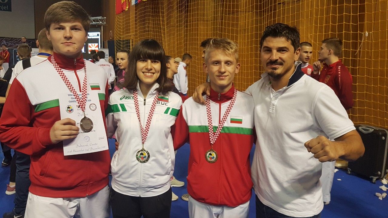 Младите български каратеки обраха медалите на Балканското първенство
