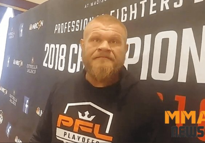 Арестуваха бивш състезател от UFC за домашно насилие