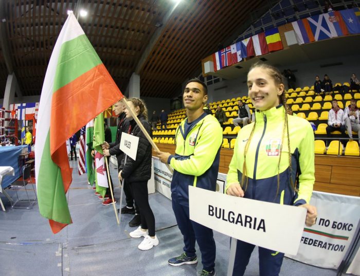 Двама българи излизат на полуфиналите в Русия