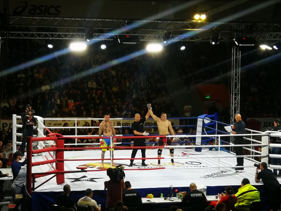 Живко Стоименов с бърза победа на GRAND FIGHT ARENA 2