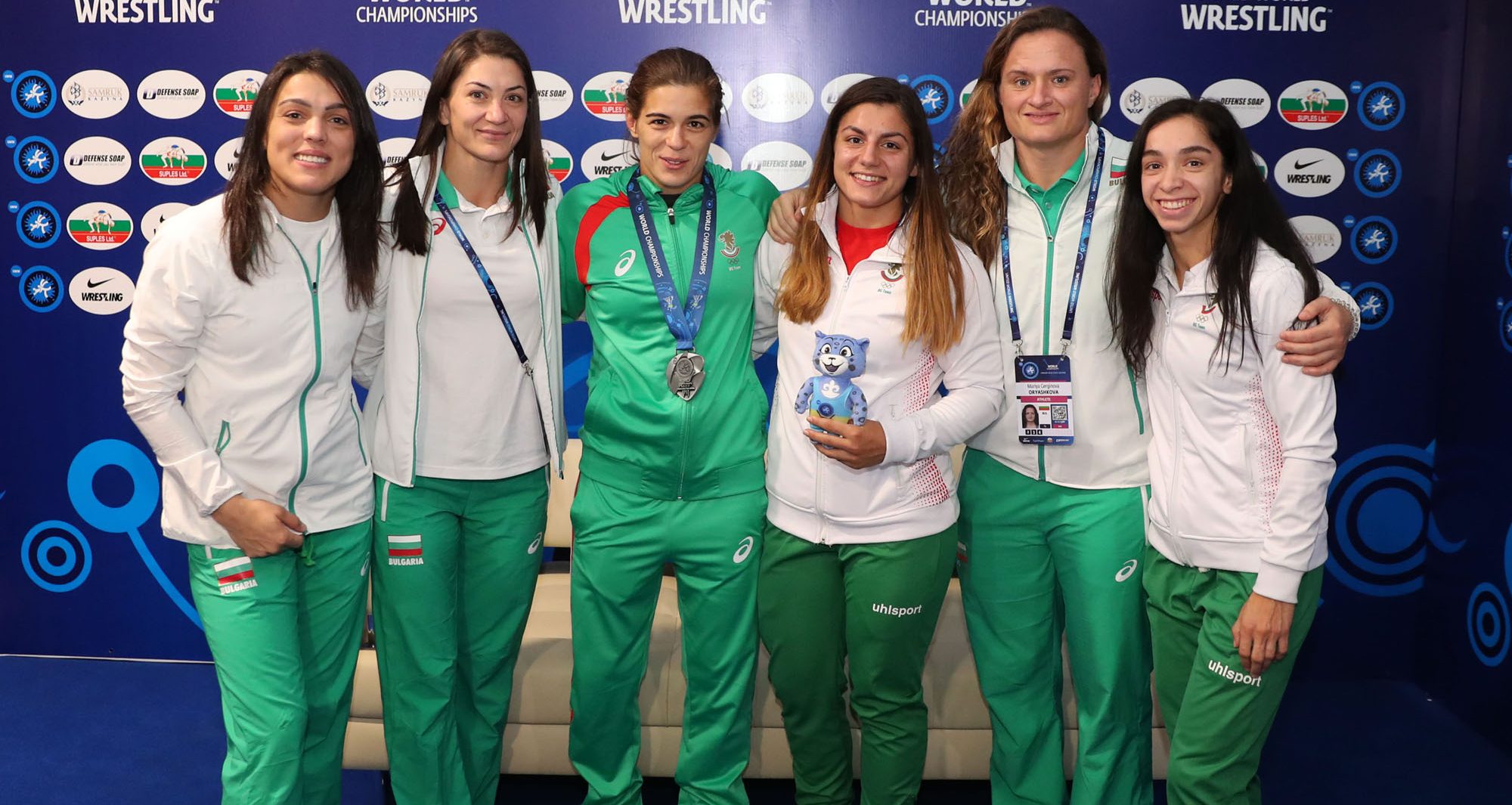 България стартира с два медала на турнира по борба в Рим (ВИДЕО)