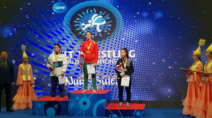Българка стана световна шампионка по борба с пояси (СНИМКИ)