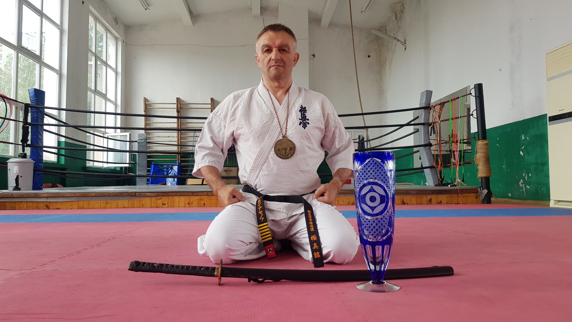 Шихан Асен Асенов: Спечелих медала след счупване на ръка