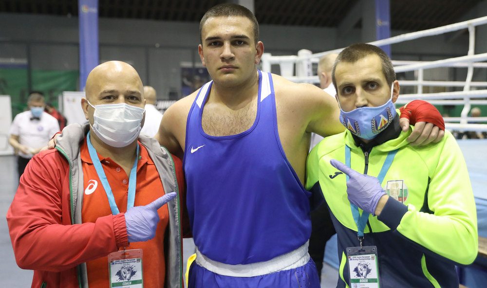 Още два сребърни медала за България на Европейското по бокс (ВИДЕО)