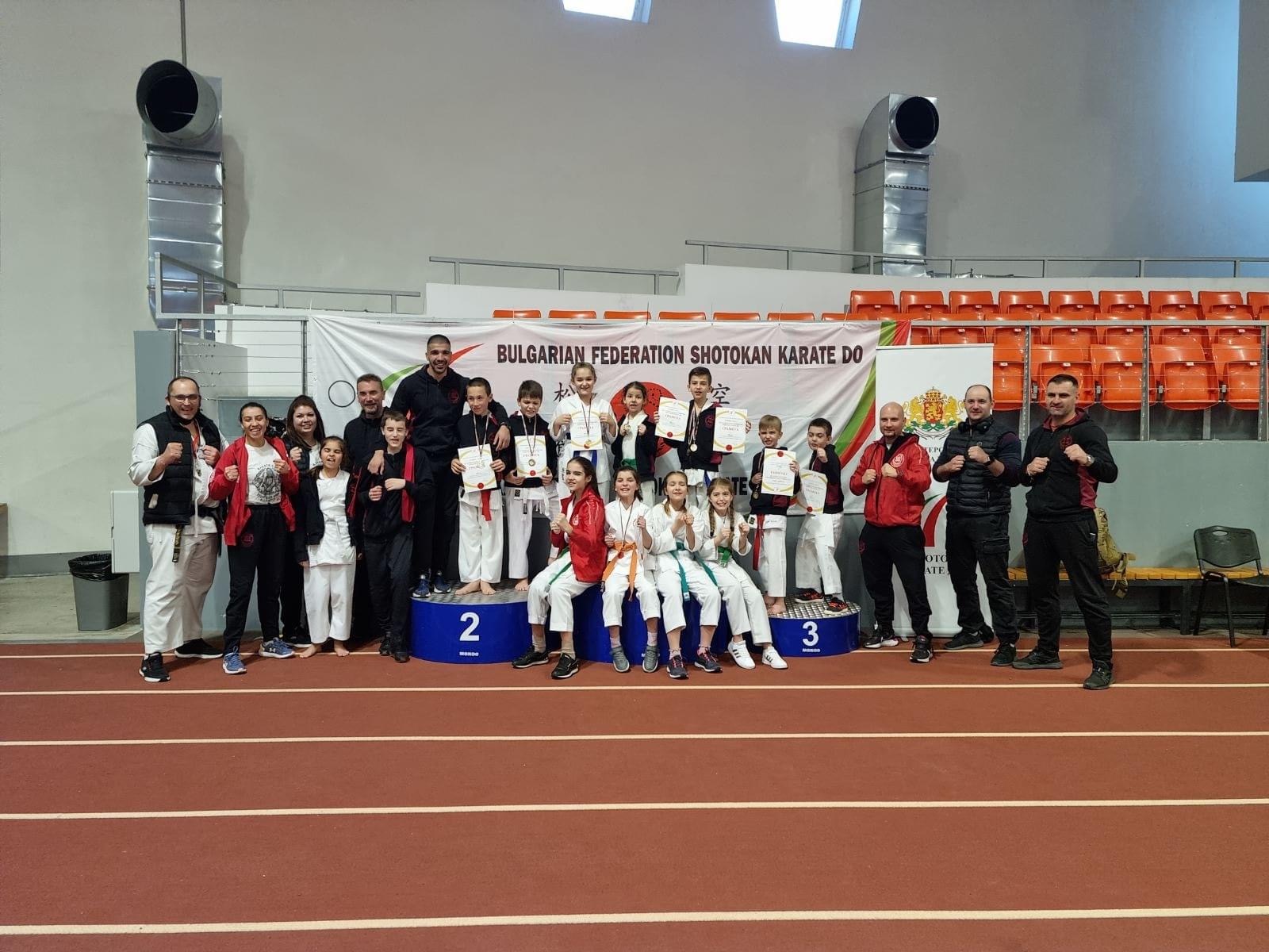 „Файтърс-НСА“ постави рекорд на държавното първенство по шотокан