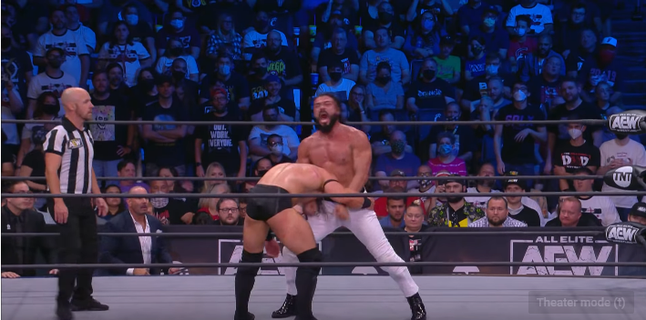 Андраде надделя над друг бивш кечист на WWE (ВИДЕО)