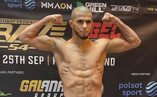 „Новият Хабиб“ призова за двубой боец от топ 3 в UFC