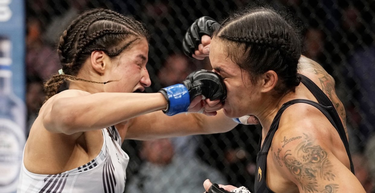 Юлиана Пеня шокира Аманда Нунеш на UFC 269