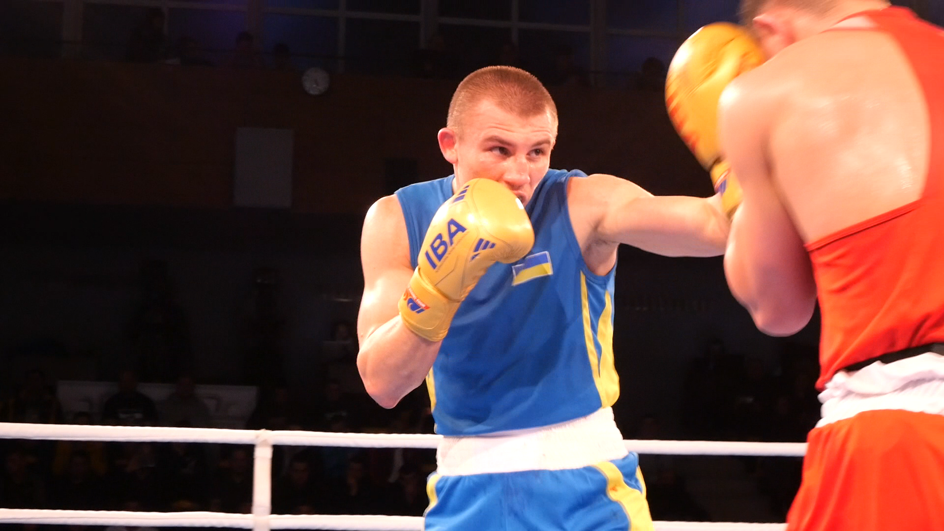Боксьор се върна в Украйна след Купа „Странджа“, за да спаси семейството си