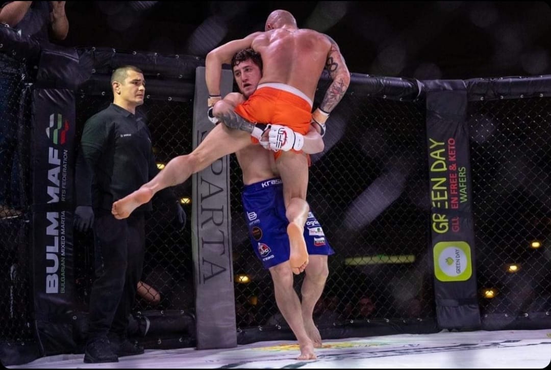 Емил Незиров вгорчи MMA дебюта на Димитър Пенчев