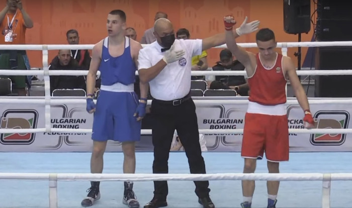 Две родни победи за начало на третия ден от Европейското по бокс за младежи