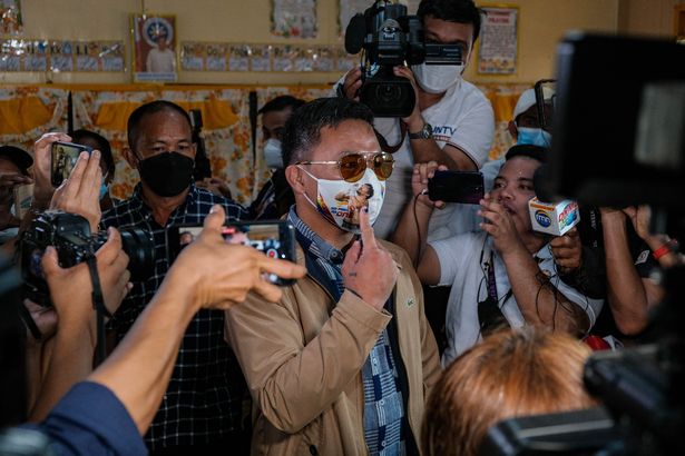 Мани Пакиао загуби битката за президентския пост във Филипините