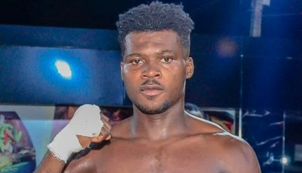 Нигерийски боксьор почина след спаринг (ВИДЕО)
