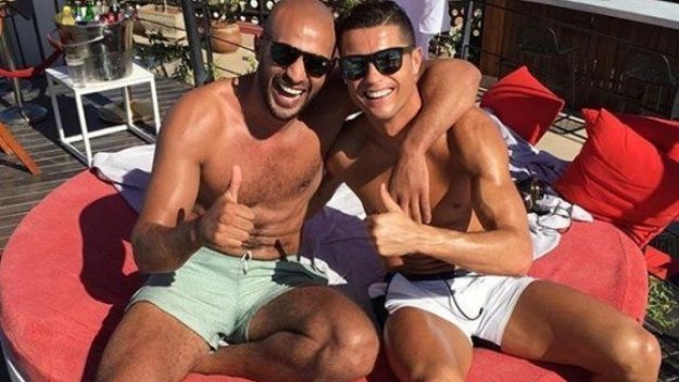 Приятелят на Роналдо – Бадр Хари, е в дилема: Мароко или Кристиано?
