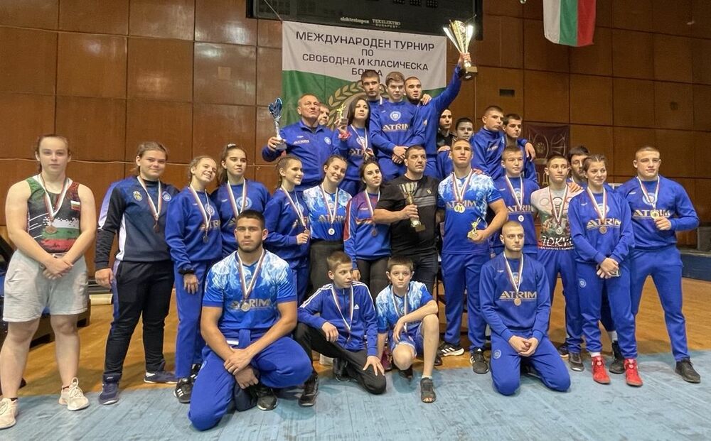 Над 270 състезатели участваха в международния турнир по борба „Данко Дачев“ в Бургас