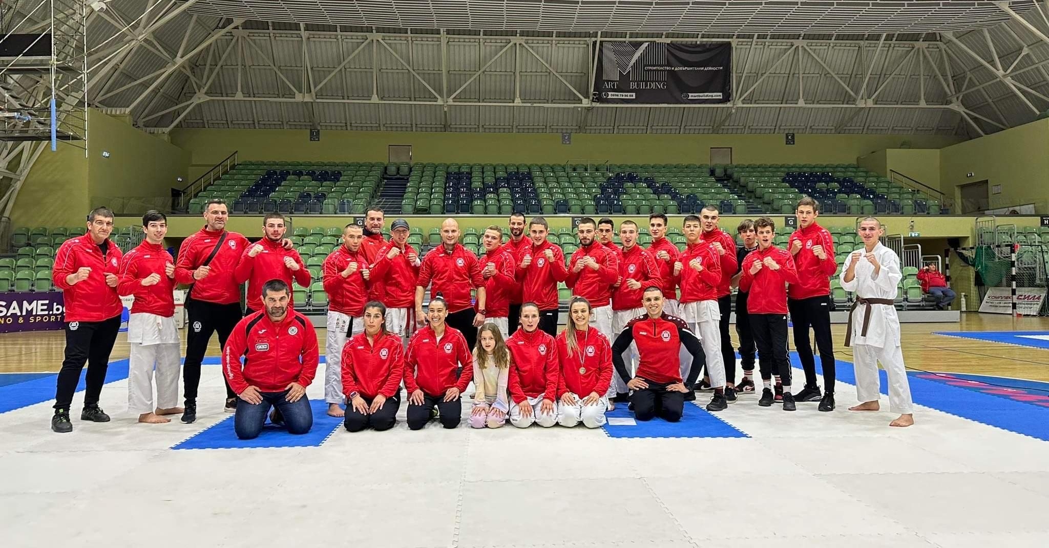 Спортен клуб Файтърс-НСА отново на върха на Националното първенство по карате шотокан