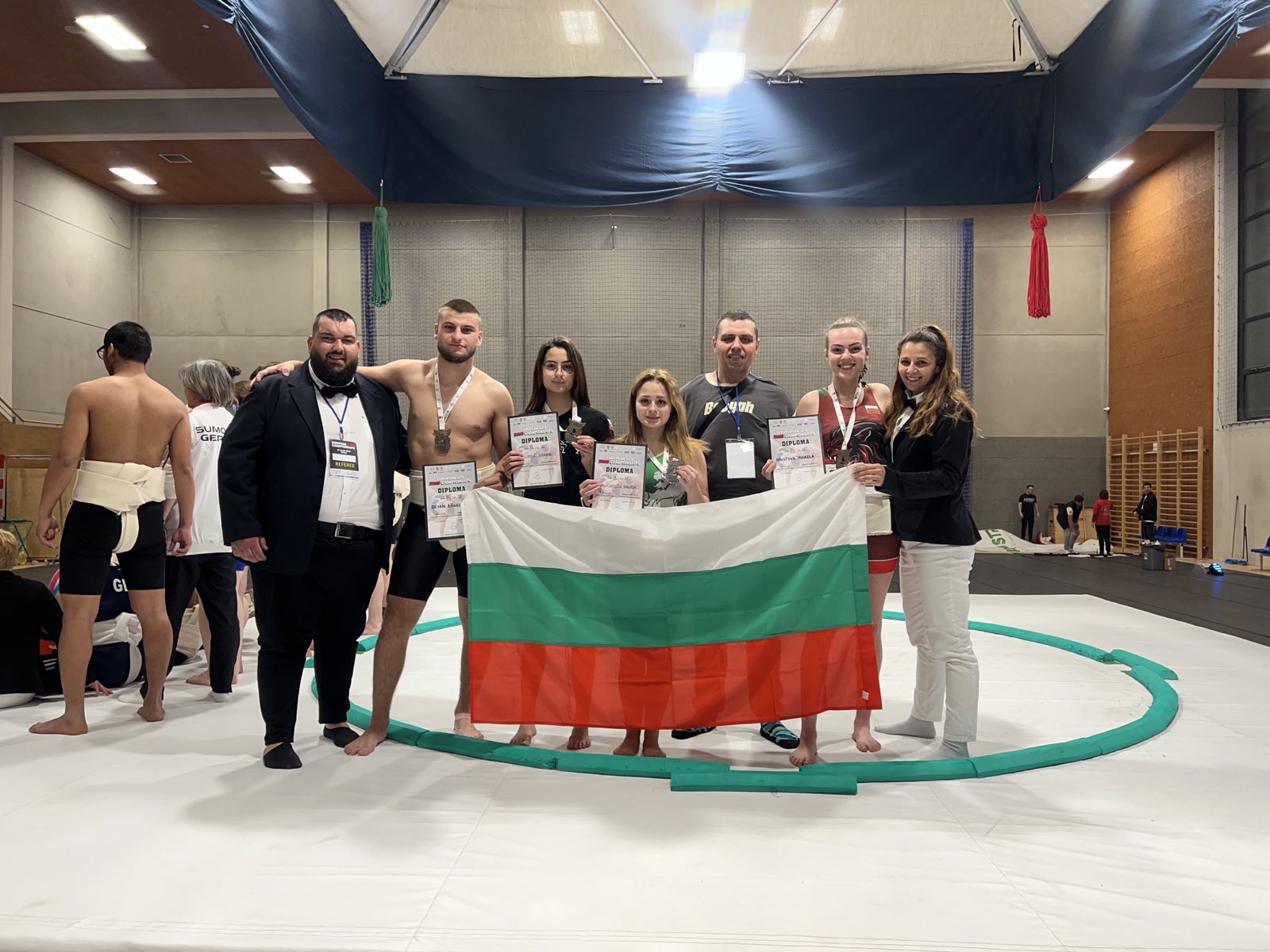 Нови 4 медала за България от Европейското по сумо