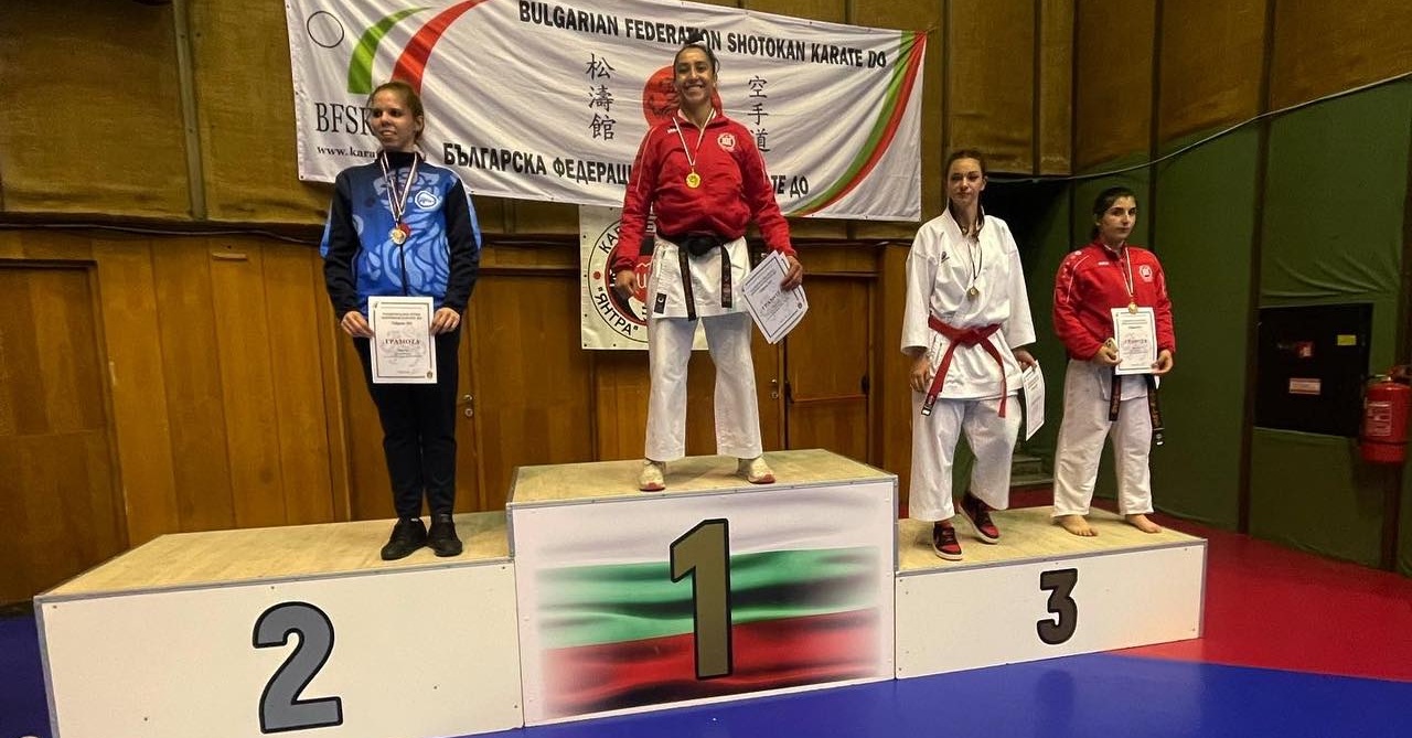 Деси Джуванова триумфира с два златни медала на 11-тата Купа Габрово