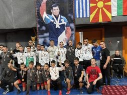 снимка: bul-wrestling