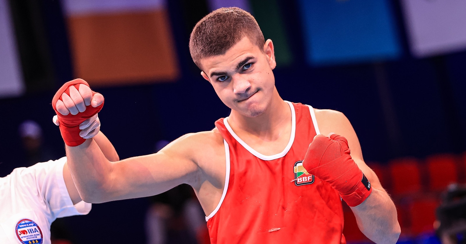 Таджикистанец е на пътя на Димитров преди полуфиналите в Ереван
