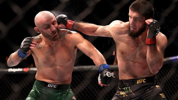 Волкановски сподели очакванията си за голяма битка в UFC
