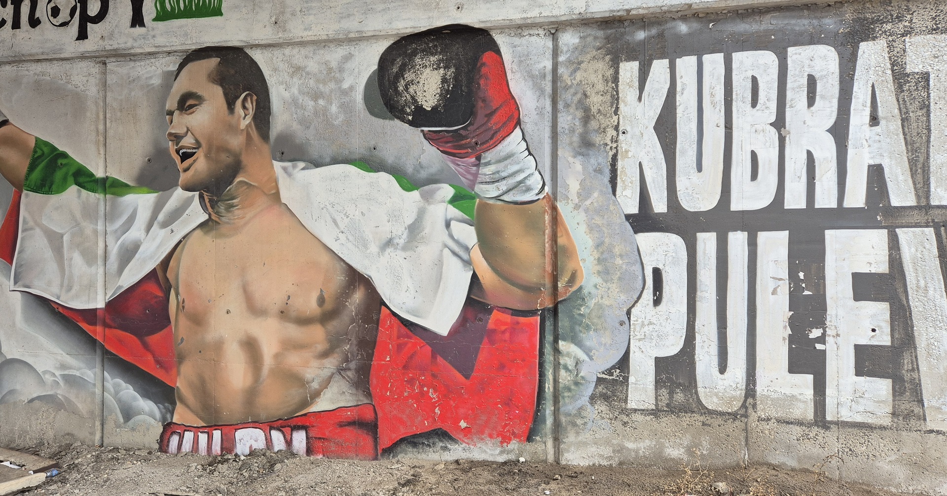 Победителят от двубоя Пулев – Гасиев ще се изправи срещу Моузес Итаума