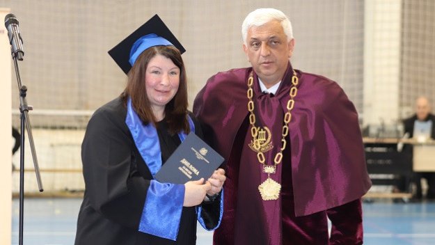 Станка Златева и Радослав Великов се дипломираха в НСА