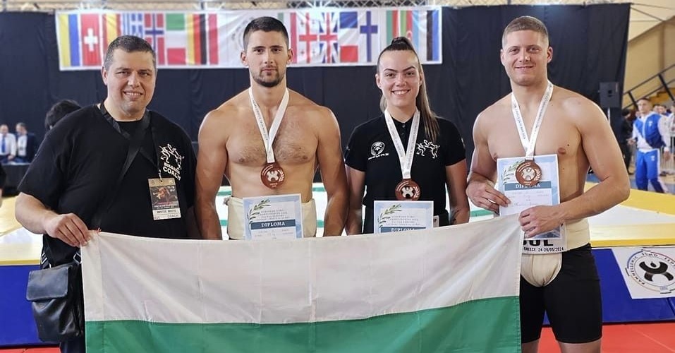 България спечели 11 медала с тройно по-малко сумисти в сравнение с Полша (ВИДЕО)