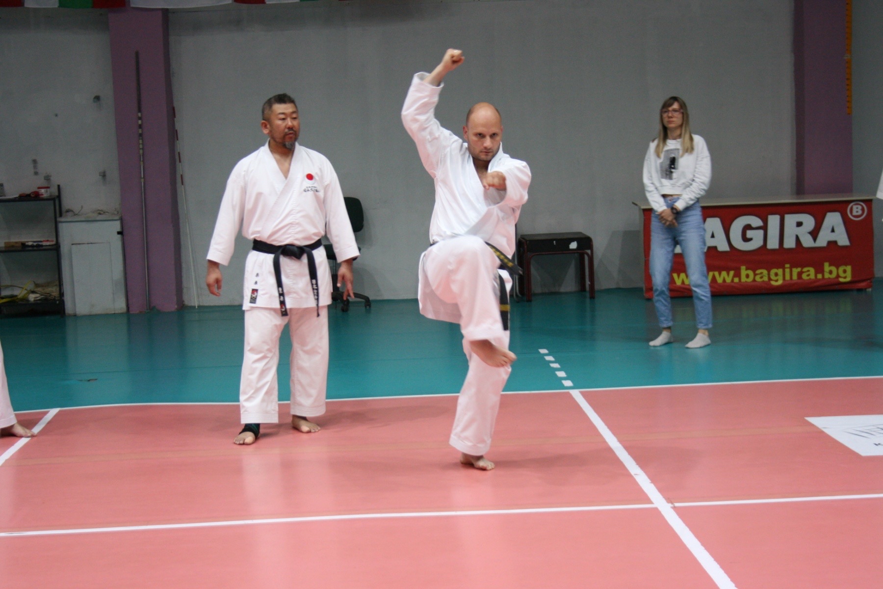 Преподавател от НСА защити четвърти Дан в карате шотокан