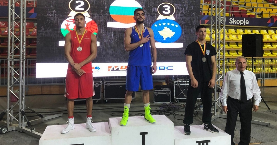 Уилиам Чолов шампион на турнира „Златен гонг“ в Скопие, Петър Белберов победи Йордан Морехон