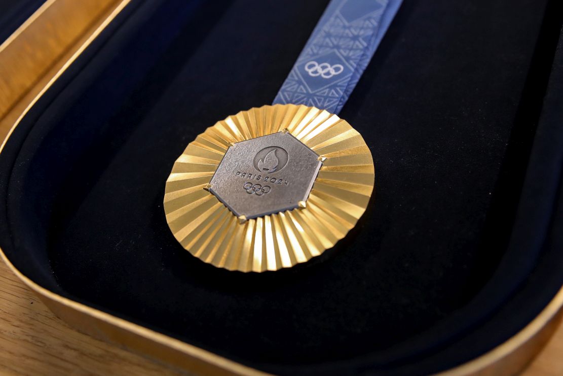 Златният медал в Париж струва 1000 долара