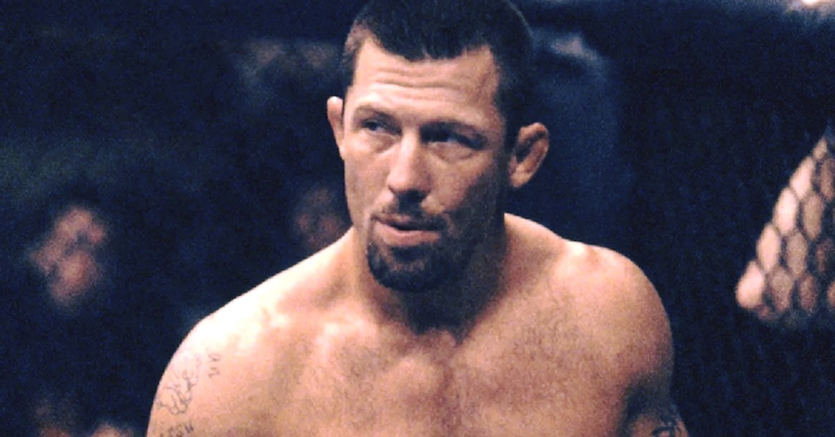 Легенда на UFC влиза в затвора за 30 дни