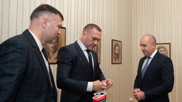 Тервел Пулев със страхотна инициатива за децата в Петрич