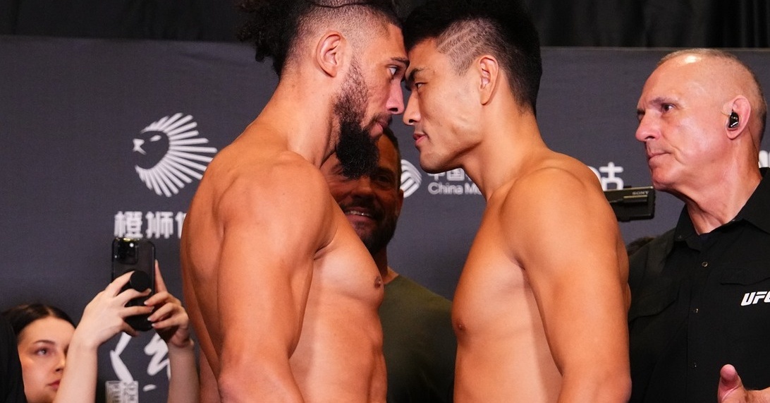 Бойците преминаха кантара преди UFC Fight Night в Шанхай