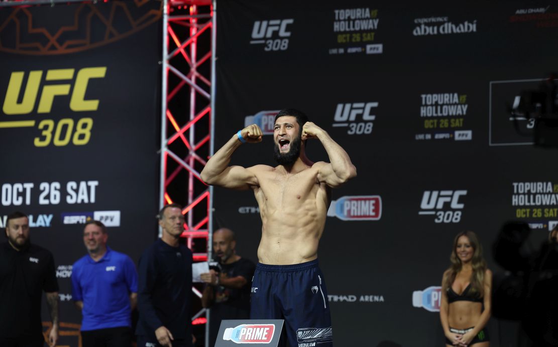 Шампион в UFC сънува кошмари от треньора на Махачев