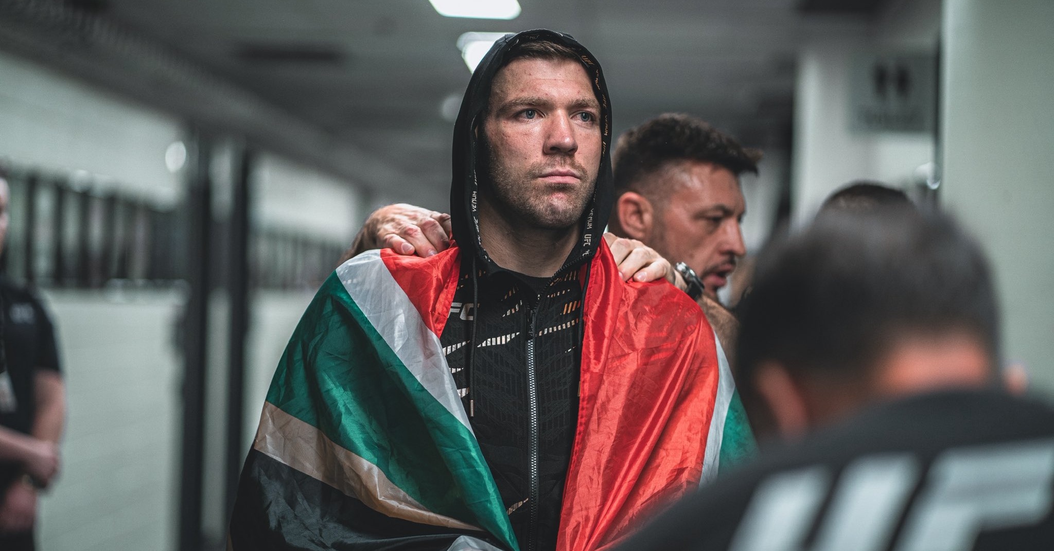 Дю Плеси готов да посрещне агресията на Чимаев в UFC 319