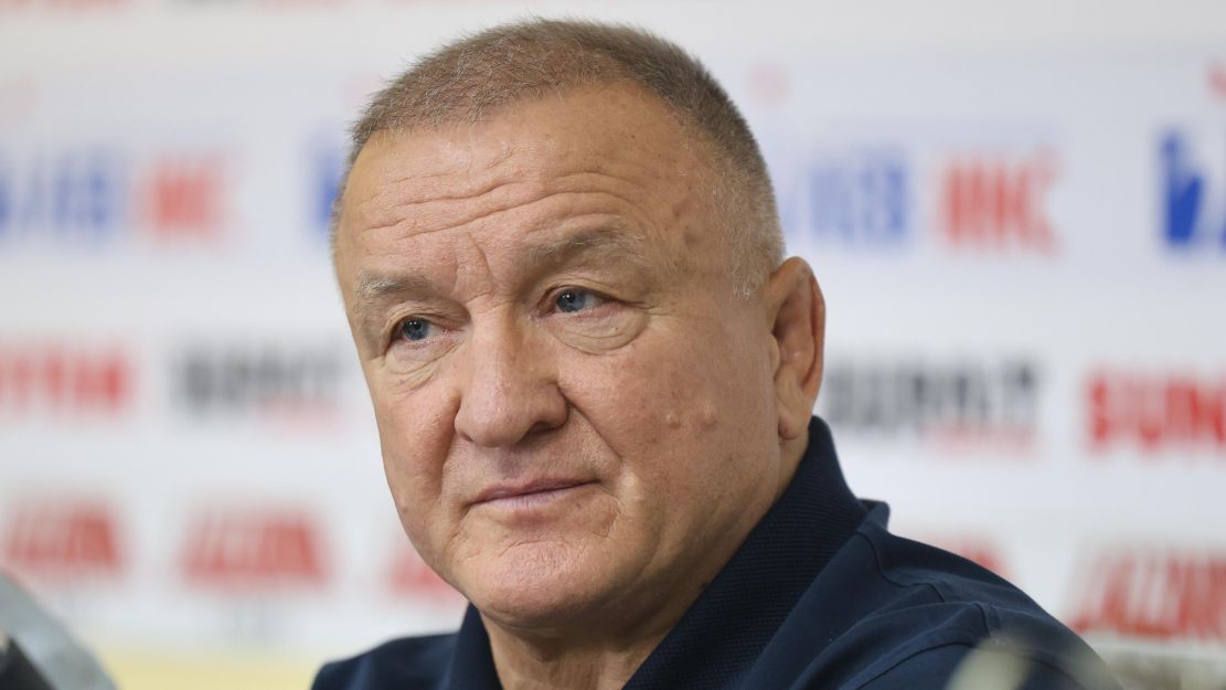 Симеон Щерев: Няма как да искаме резултати при мъже и жени, когато липсват такива при юноши и девойки