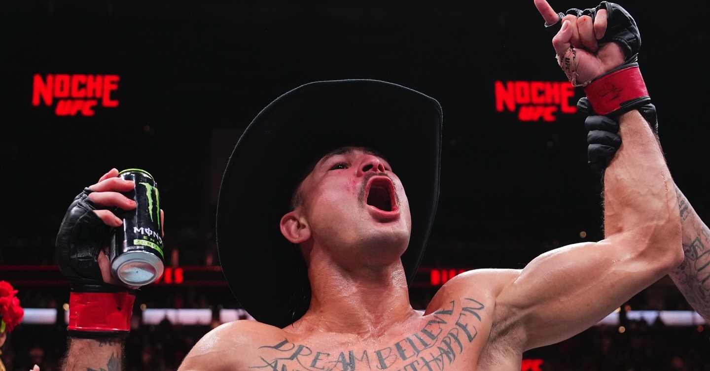 Диего Лопес нокаутира Жан Силва в зрелищна битка на Noche UFC 3