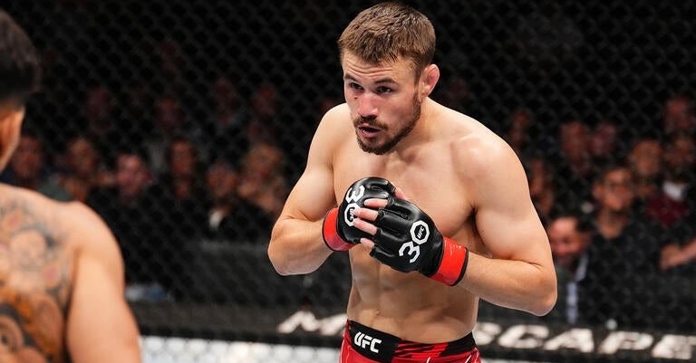 Нaтаниел Ууд предизвика Патрисио „Питбул“ след спорна победа на UFC 321