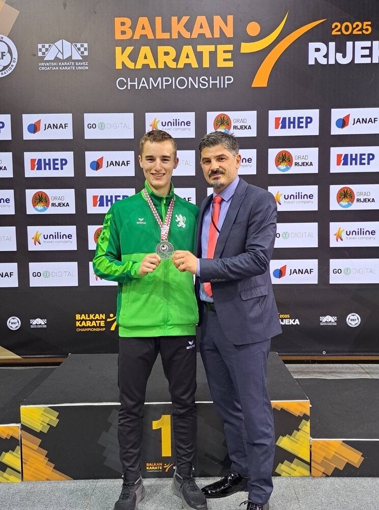 Сребърен медал за България в първия ден на Балканското по карате в Риека
