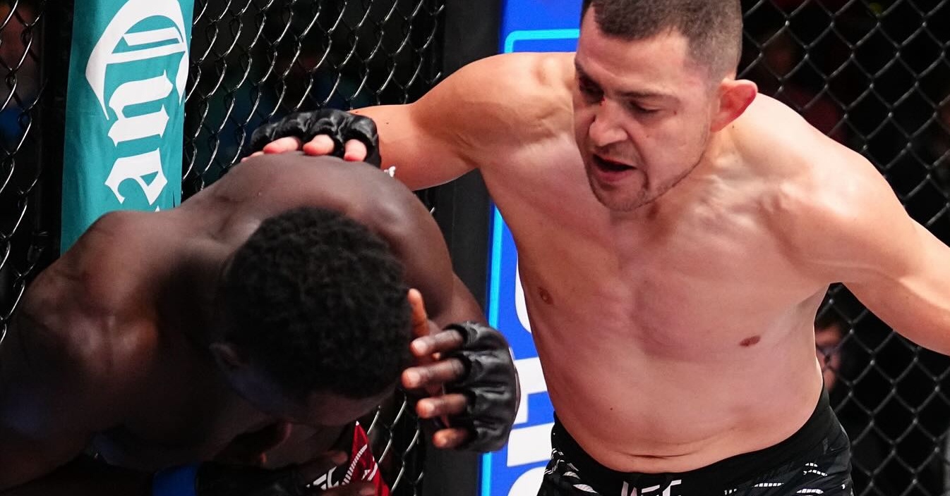 Стив Гарсия нокаутира Дейвид Онама в основната битка на UFC Fight Night 263