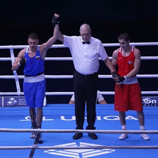 Викторио Илиев стартира с победа на Европейското по бокс