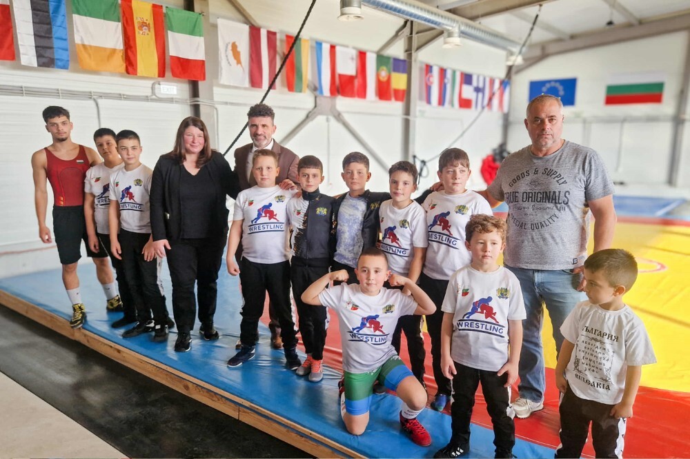 Станка Златева откри нова зала за борба