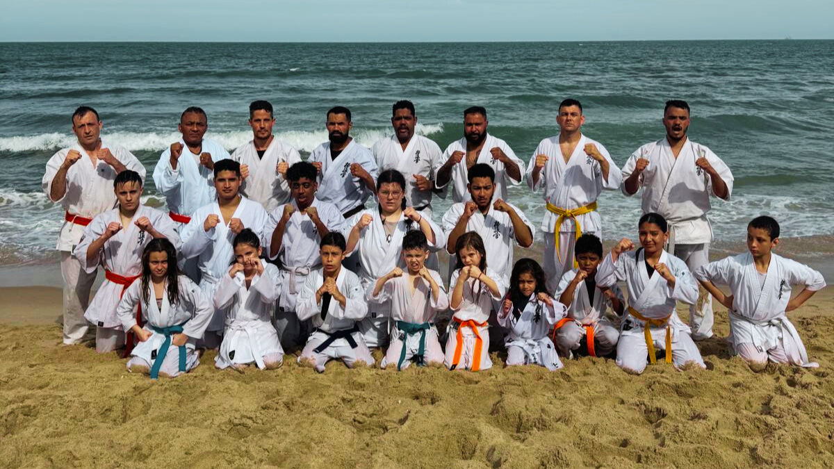 KWU SENSHI Бразилия провежда специален уикенд с тренировки и изпити за колани