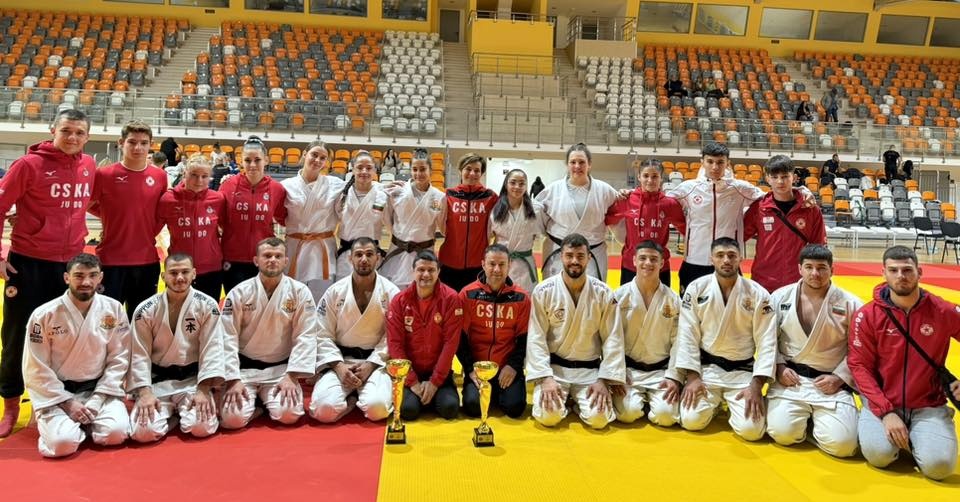 ЦСКА триумфира с отборните титли при мъжете и жените на държавното първенство по джудо