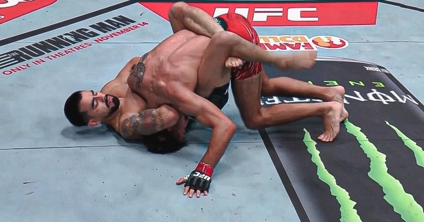 Джозеф Моралес прегази Мат Шнел и спечели с гилотина в първия рунд на UFC Fight Night 264