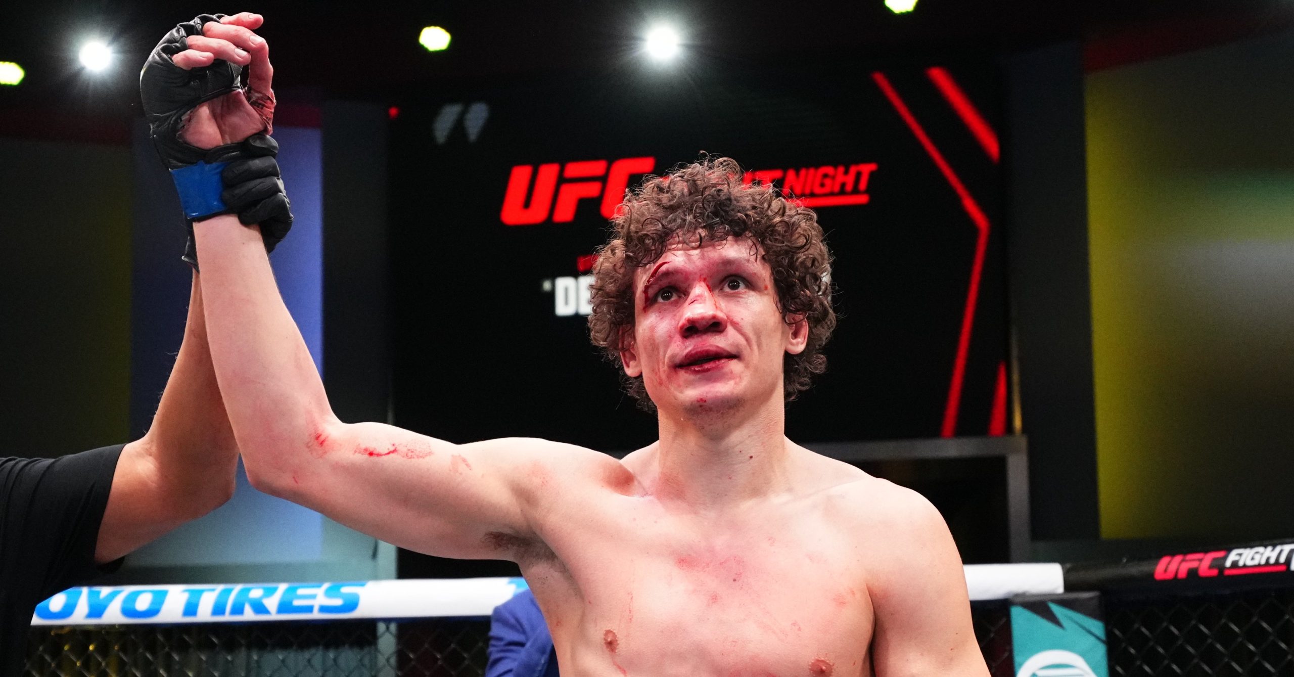 Роман Копилов: „Това може да стане битка на вечерта“ преди UFC 322